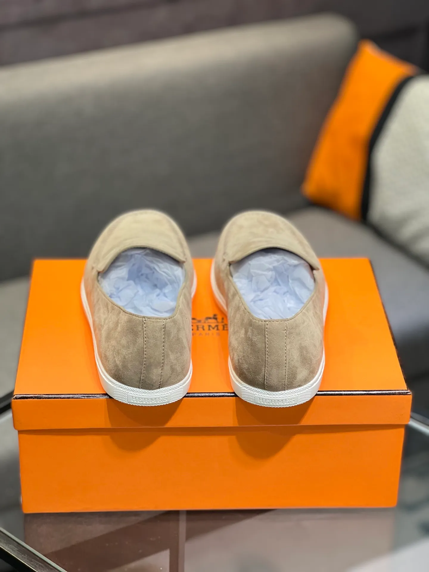 Men's shoes 💰700 [HERMES] Hermès - High-end quality original order 🔍🔍 - Upper: 🔝 cowhide suede splicing design - Inner lining: imported mixed sheepskin - Outsole: TPR foam · Rubber: two-color combined molding outsole - Super high quality control · Fine workmanship: highlighted (high-end, luxury, grade) -Size: 38-44 (45, 46, can be customized)